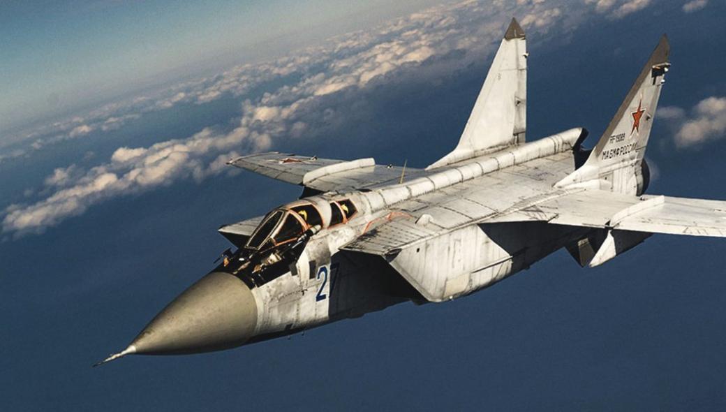 Αερομαχία στην Στρατόσφαιρα: Ρωσικό MiG-31 επιχειρεί σε υψόμετρο 20 χιλ. μέτρων (βίντεο)